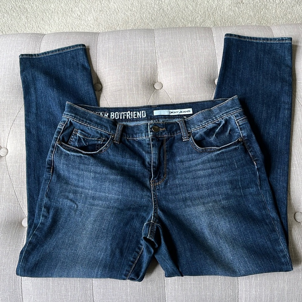 DKNY Bleecker Boyfriend Straight-leg Jeans